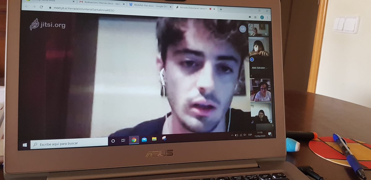 Gran deportista y referente en diversos ambitos <a href="/PorrasAleix99/">Aleix Porras</a> Ha ofrecido una charla para alumos de 3ro i 4to ESO <a href="/SantaAnnaLleida/">Col·legi Santa Anna</a> titulada. Voluntariado y liderazgo juvenil.   <a href="/pepmari4/">Pep Marí</a> <a href="/atletismoRFEA/">atletismoRFEA</a>