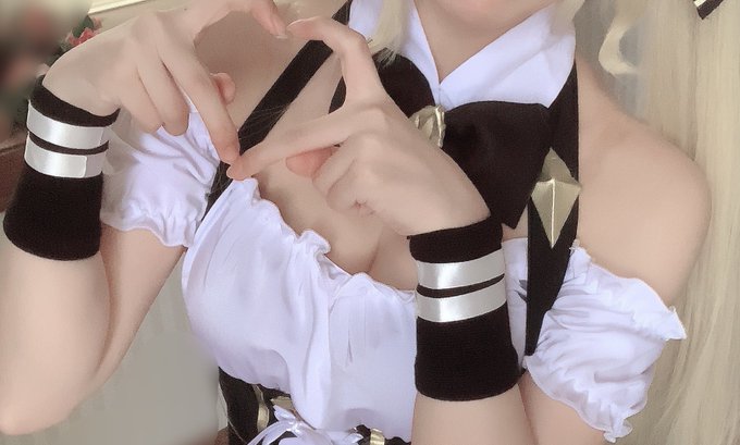 Twitterのコスプレ画像15