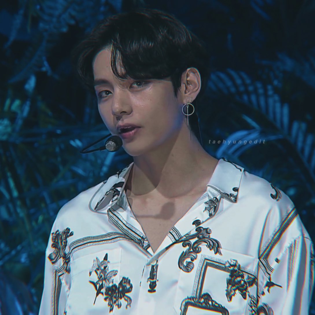 Taehyung soft but as you scroll down he gets sexier -- a thread