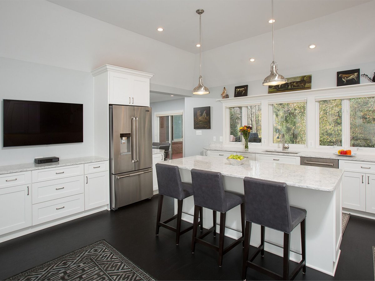 MARKIVBuilders's tweet photo. Whether you’re just getting started with design ideas, or you can already picture what your new kitchen will look like, we can help you take the next step. Let’s talk: https://t.co/wXCA6OvcPa https://t.co/xOfdTOYEt1