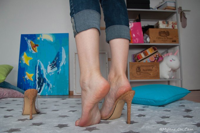 Working on #FootPhotos 4 @ArturNash, here are some outtakes, check his page 4 more #SexyFeet👣🙂  @rt_feet<a href="/tag/footphotos"class="tags">#FootPhotos</a><a class="tags" target="_blank" title="On Twitter" href="/?out=eyJ0eXAiOiJKV1QiLCJhbGciOiJIUzUxMiJ9.eyJpYXQiOjE3MjE3MTQ3ODAsImlzcyI6InR3cG9ybnN0YXJzLmNvbSIsIm5iZiI6MTcyMTcxNDc4MCwiZXhwIjoxNzUzMjUwNzgwLCJyZWRpcmVjdF91cmwiOiJodHRwczovL3R3aXR0ZXIuY29tL0FydHVyTmFzaCJ9.B9d96kaC8qCoa9h5f2cVY1cBRTt9SDL1E4O9vxWZm46fwIxz7AfKB2VoWAlt9yhQmY5T7tLFci_CsJyyIKea7w">@ArturNash</a><a href="/tag/sexyfeet"class="tags"><span>#sexyfeet</span></a>