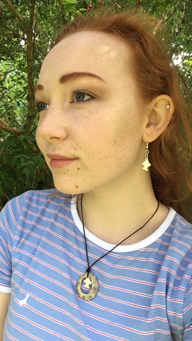 beachy_wave's tweet photo. FIRST EVER GIVEAWAY!!

Winner gets:
🐟fish &amp; shell charm necklace
🐟fish charm earrings (NOT the ones modelled) 

To enter:
🐟 follow me!
🐟retweet
🐟tag a friend

Giveaway ends when I have 100 followers/after 2 weeks

Entrants get 25% off any order until the giveaway ends! https://t.co/G6geN44LlF