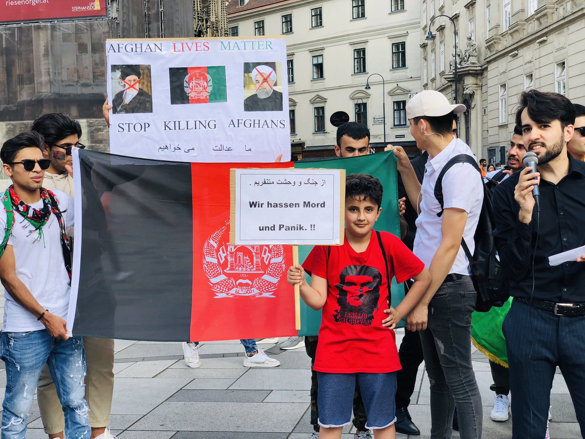 wasilFz's tweet photo. On Friday, in Vienna, we protested against the Iranian regime for their barbaric treatment of Afghan refugees in that country.
We also showed our solidarity to the #BLM movement &amp; all those oppressed by the capitalist states systematically in any corner of the world. Let‘s rise! https://t.co/bwn7VeiD8v