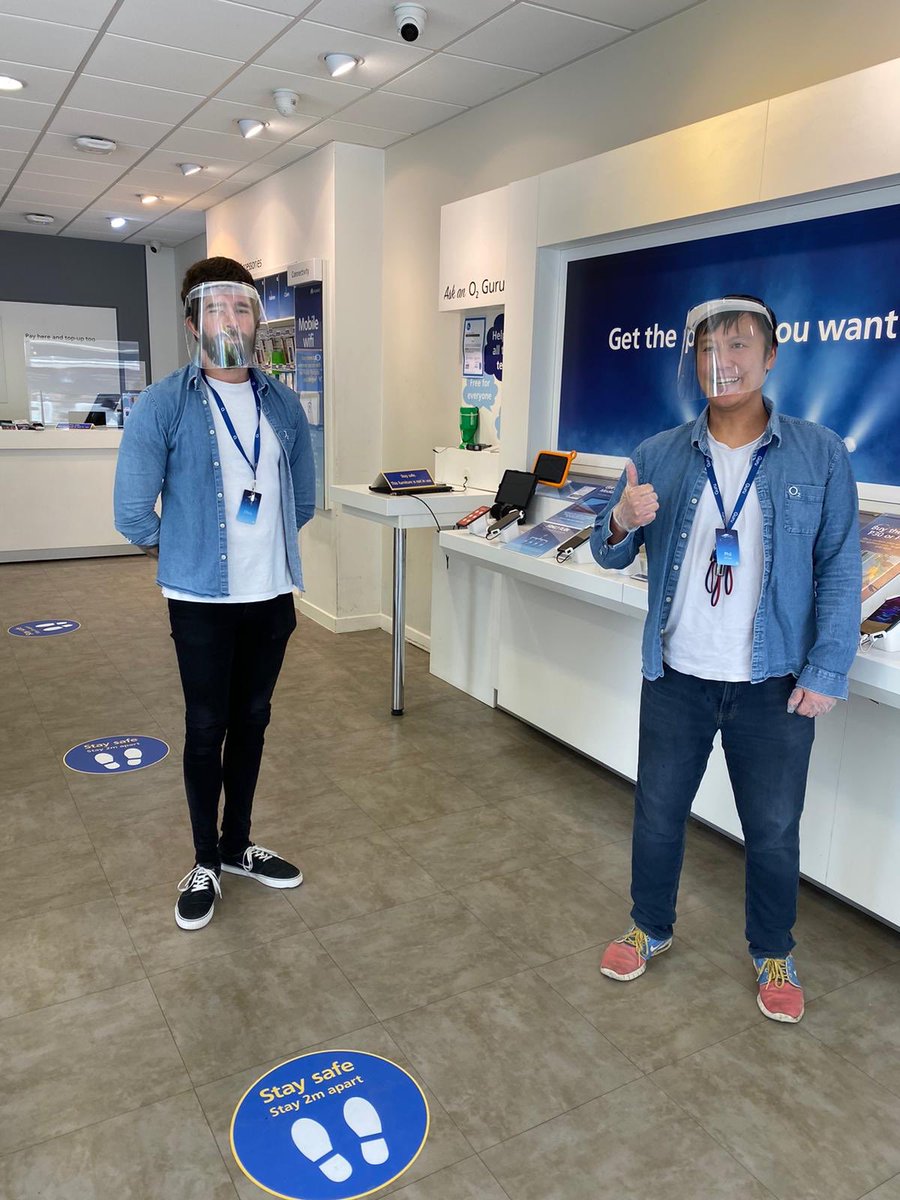 We've missed all you lovely people around Castleford - So here's a small tweet to let you know that we have reopened for business at <a href="/O2/">O2</a> <a href="/Junction32UK/">Junction32UK</a> &amp; we're taking every possible step to make sure that our store is safe for you, our people &amp; our suppliers. 👍 <a href="/lindasfjones/">Linda Jones</a>