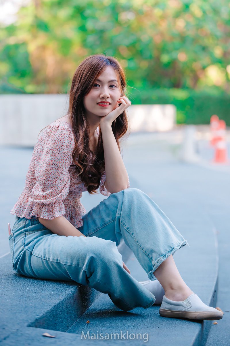 maisamklong's tweet photo. 😝

Page ig: https://t.co/f53pxv1QMs 
Model : Naho Cmcafe 
.
#Nahocmcafe #Nahodaifuku
#CMCafe #DaifukuCmcafe
#portraits #portraitphotography
#ไม่ซ้ำกล้องไม่ซ้ำเมม #แอดถือกล้องไปถ่ายยีราฟ https://t.co/N8pEVcqu8n
