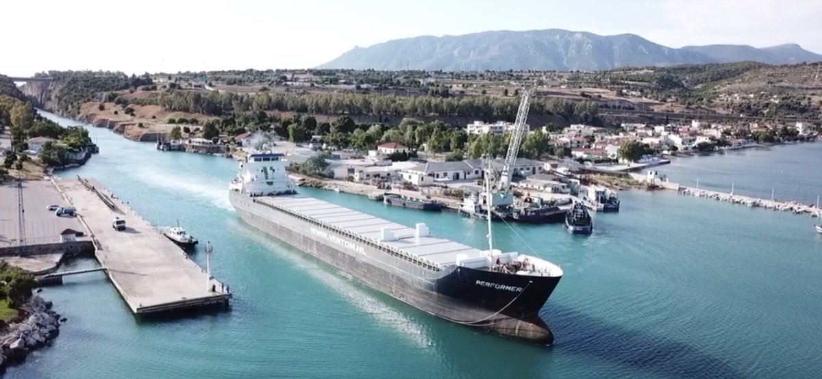 CorinthCanal's tweet photo. Cargo vessel PERFORMER on her recent Corinth Canal transit
#vertomshipping #cargovessel #maritimetrade #logistics #collaboration #shippingindustry #maritimeservices https://t.co/F1SKmdoHjK