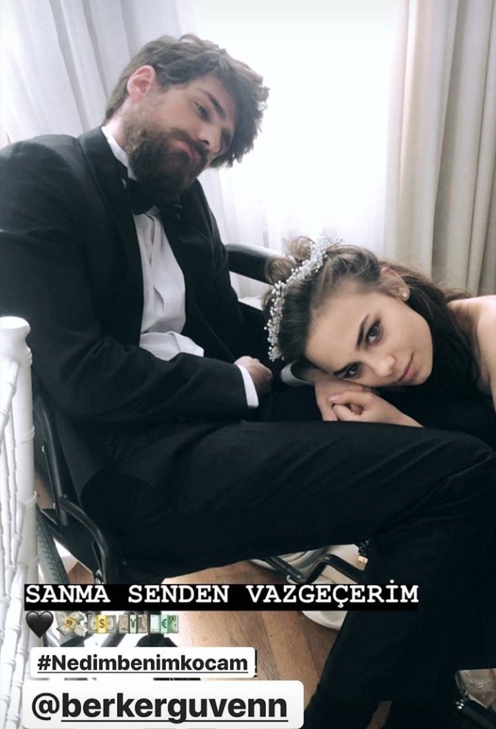 nyks_t2's tweet photo. ah be.. 🖤💔
#bahber #nedcer #zalimistanbul https://t.co/SzaMo80t43