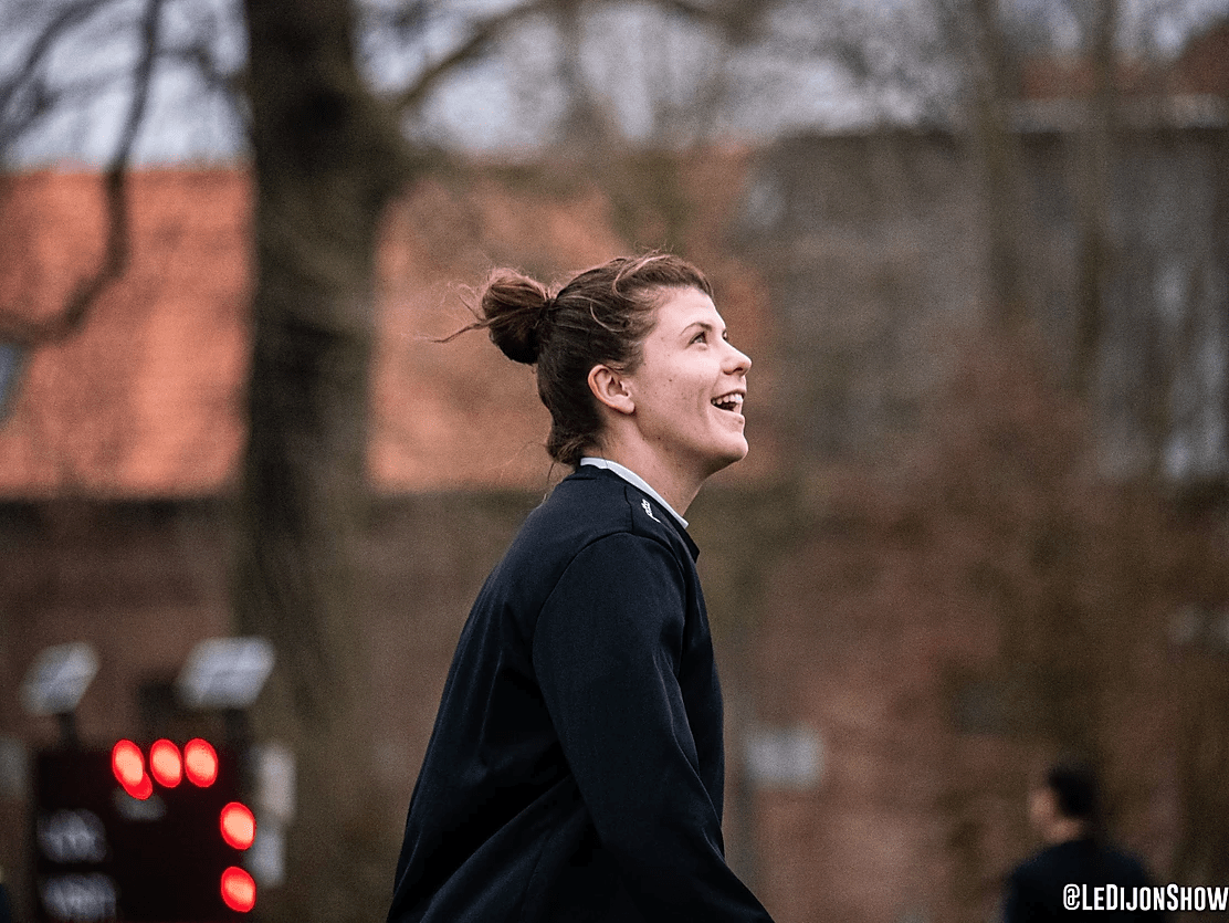 LeDijonShow's tweet photo. D1F | Laura Bouillot quitte le DFCO après 6 saisons de bons et loyaux services.

133 matchs au club, 83 buts inscrits. Cela fait d'elle la meilleure buteuse de notre histoire.

Elle signe à Is-Selongey et rejoint d'autres anciennes joueuses du DFCO en R1. Merci pour tout Laura 👏 https://t.co/pwrE8RwXjk