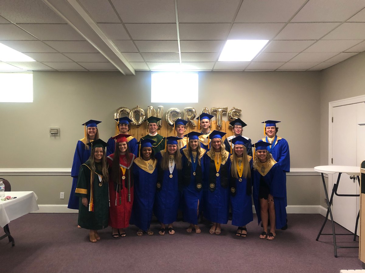 cherylcscott's tweet photo. Powerful message yesterday honoring our 2020 graduates. Zoe, we are proud of you ❤️ https://t.co/oPE6fCowAs