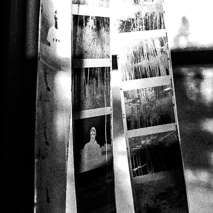 𝓓arkn𝐢𝐠ht’ ( # 000000 ) ，🎞

    、  พาร์ด   𓈒  📼 ˙  
   แลกฟอล  𓐄  ตามทัก  *

 ยพท  ลฟตท  יִ