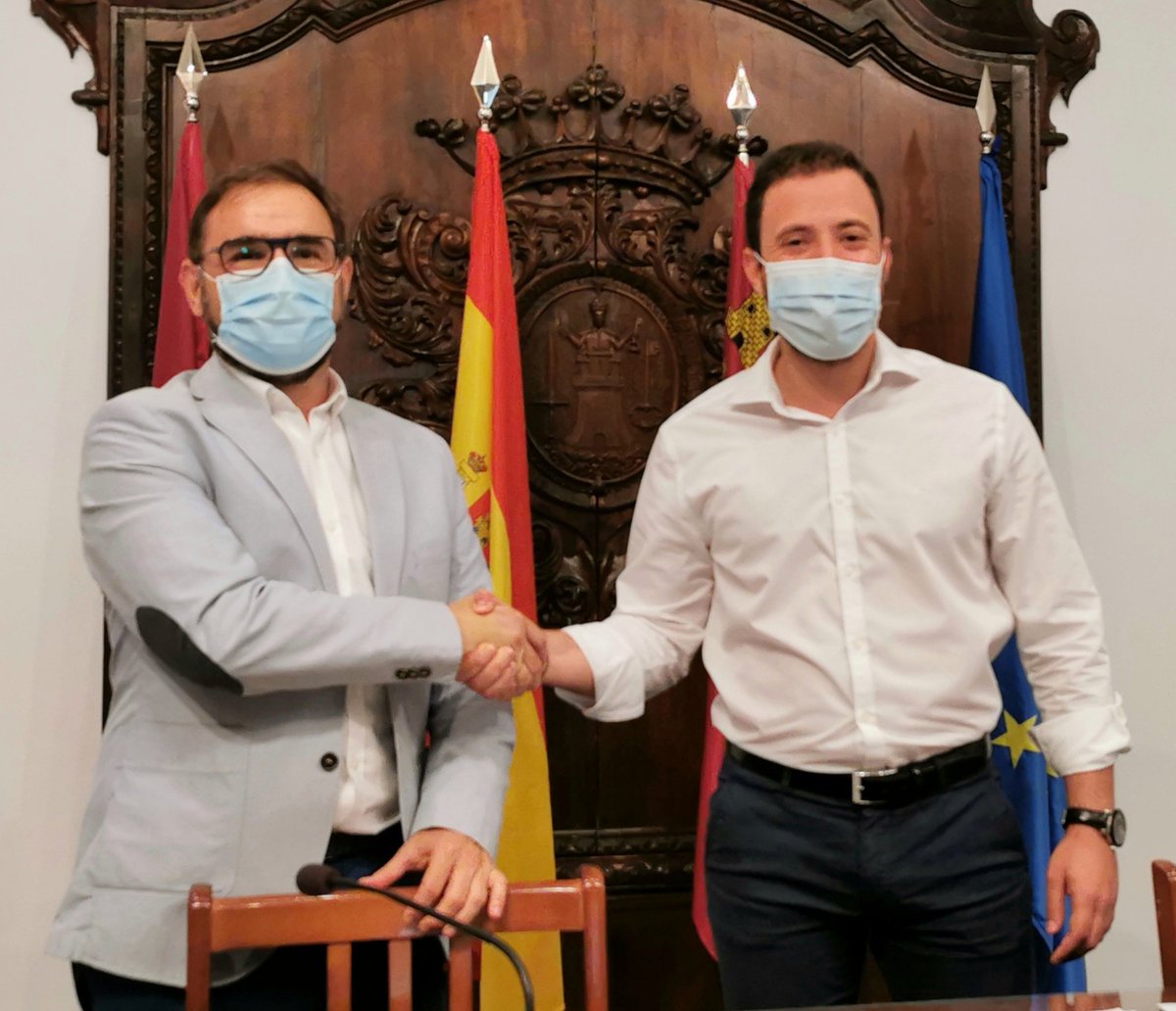 morales_fmg's tweet photo. 🤝#Lorca necesitaba un cambio y @CiudadanosCs lo originó hace un año, siendo positivo el balance de este periodo de gobierno aunque queda mucho por hacer

✅Este equipo de gobierno de 11 compañeros se basa en la confianza y el buen entendimiento para mejorar nuestro municipio https://t.co/r6utgiA4V8