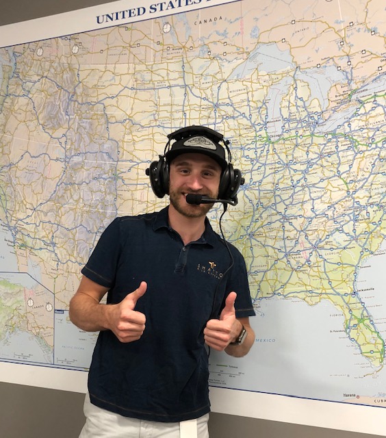 WCATimeCritical's tweet photo. Not every logistics company has their very own pilot! @Dovelogistics do✈️Congratulations to Tanner Holmes who now is official! Tanner is part of our Dove team and has just made our #AirCharter business even better! Congrats #PilotTanner! #logisticssolutions #timesensitivedelivery https://t.co/4kWuy1I0Ht