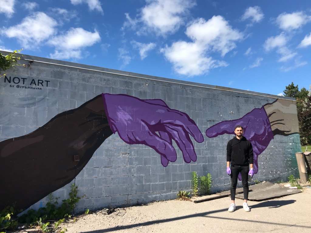 MarazziPatrizia's tweet photo. Mahyar Amiri, Artist - St. E's 2015 graduate created this beautiful outdoor mural in King City, such a powerful message! View more of Mahyar's creations at:  https://t.co/vuXKpBOEvE  @StElizabeth2013
@StElizabethRAP
@VACouncil @YCDSB https://t.co/eYe8uAyV3C