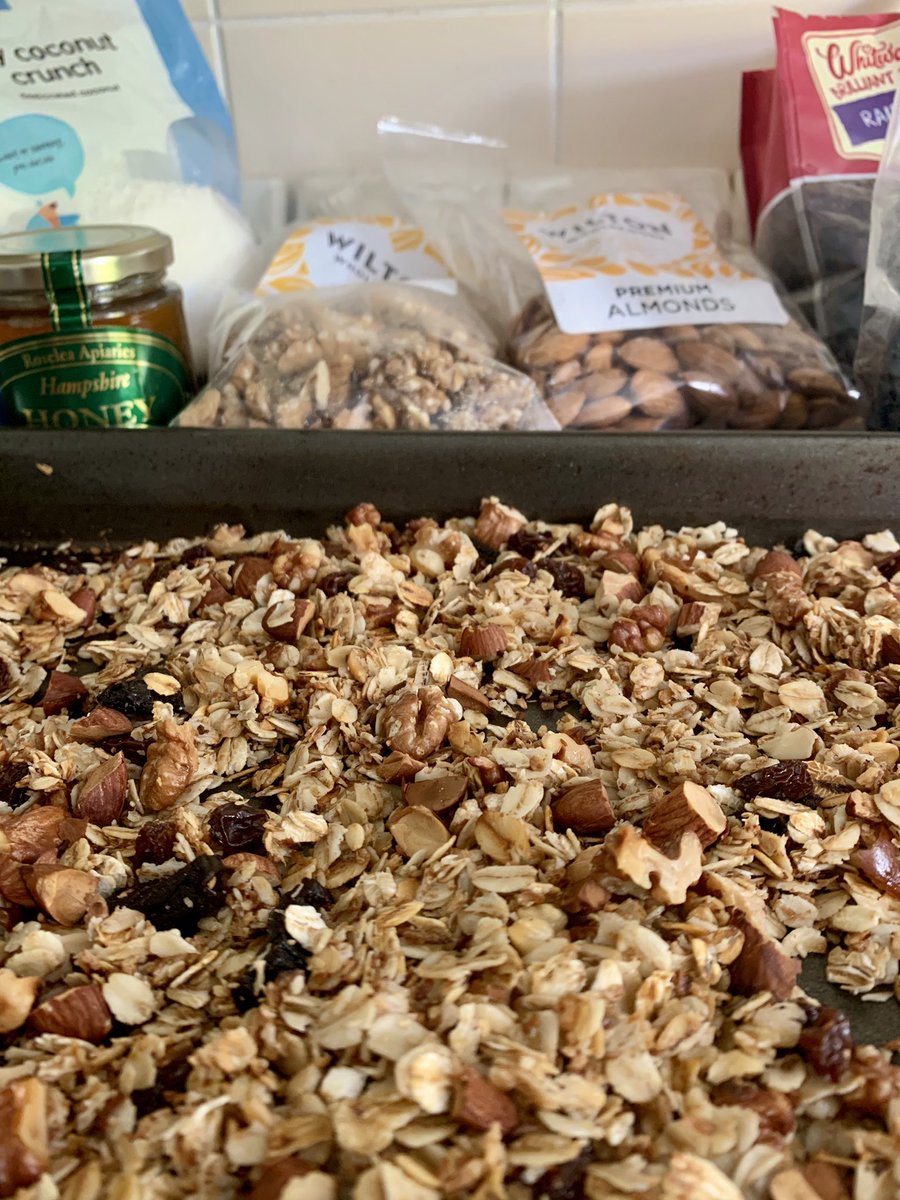 Granolarama 😘 #@WiltonWholefood #locallysourcedingredients #granola #homebakedbreakfast #lovesalisbury #bestmealoftheday #EatWellAtHome #foodnotfear #creativemoments