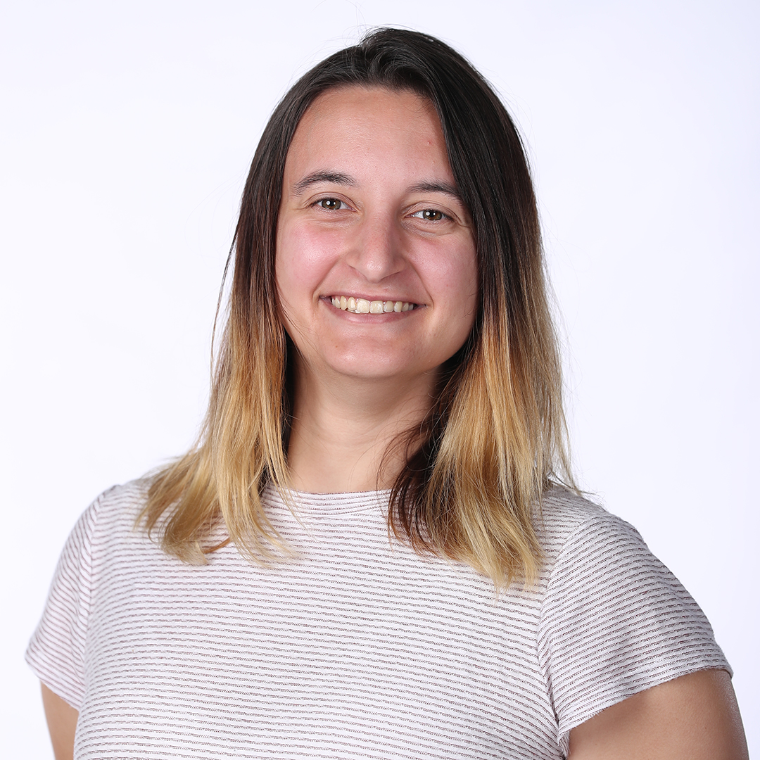Congratulations to Elena Grigelevich (<a href="/elena_rei/">Elena Grigelevich</a>) on being added to the Cleveland Browns coaching staff as part of the Bill Walsh Diversity Coaching Fellowship. 

Elena was a big part of our <a href="/BryantThinkTank/">Bryant Think Tank</a>, helping our staff with analytics. 

bit.ly/3e6z6Bp