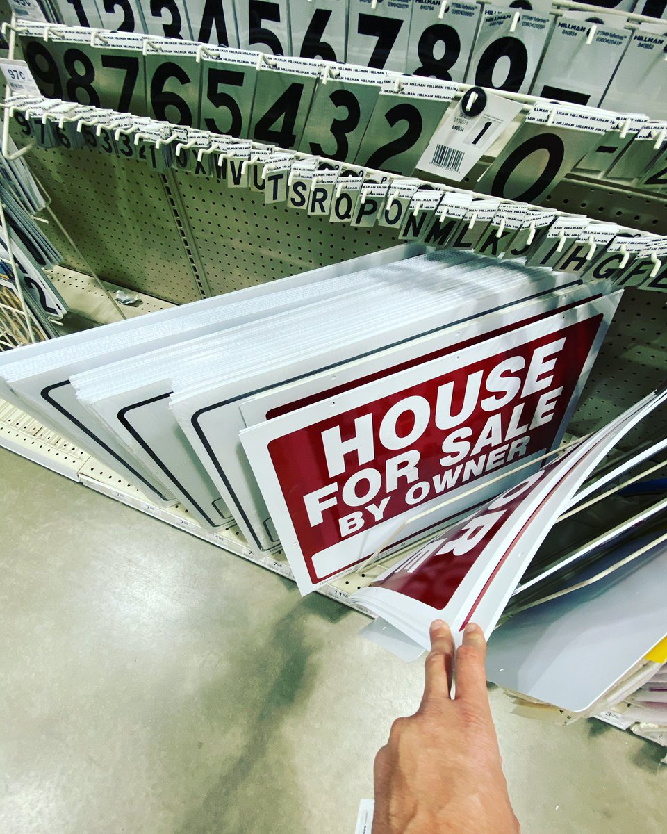 RealtorRoyD's tweet photo. Almost wrote my cell phone number on all of these (kidding 😅). However IF you are thinking about selling your house for sale by owner and still want to after you give me a formal listing appointment, I will personally buy you this sign, IF you still want! #RealtorRoy #Agent https://t.co/CBXtVwVm3i