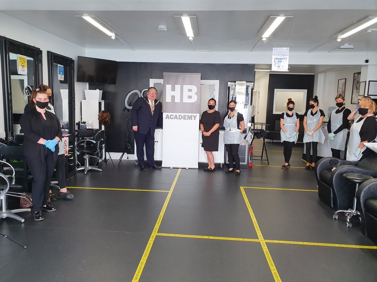 Quick trip to the shops earlier in #Blackfen to see how it was going. Many businesses have re-opened today after a long period closed due to the #coronavirus - let's get out and #ShopLocal. Let's #DoItForBexley 

<a href="/PremierBlackfen/">Premier Autocentres</a> #HbAcademy