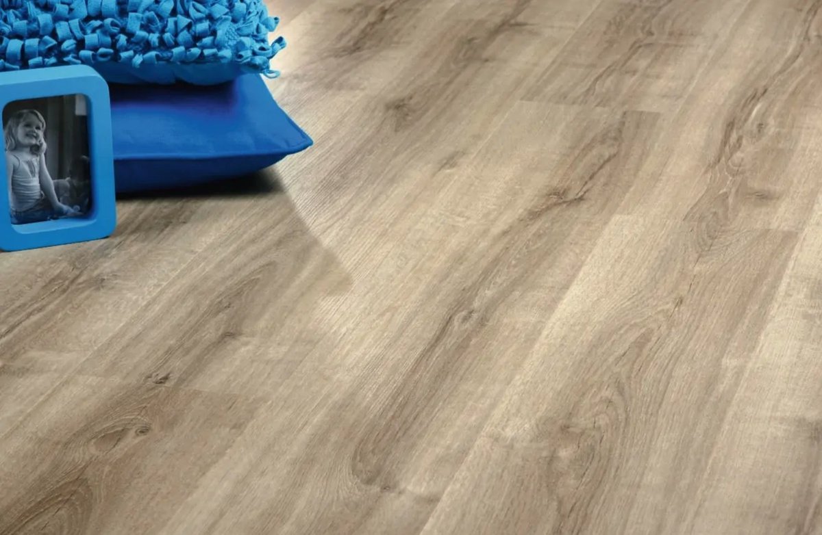 JASealsLtd's tweet photo. CLEVER CLICK AMARILLO OAK WOOD EFFECT LUXURY VINYL FLOORING 🏠
https://t.co/uYIoCos8iA
#vinyl #flooring #luxury #cleverclick #flooring #wallandceilingpanels #wallpanels #jaseals #homeimprovement #diy #easyinstall #tiles https://t.co/Mi6Ob3u819