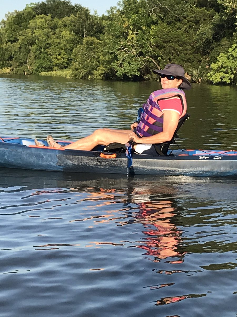 turf_fox's tweet photo. Was planning on a nice leisurely 9 mile late afternoon paddle on the bayou; turned into a 4 mile sprint at dusk. #mosquitoes #advil #ConditionPerformRecover https://t.co/NaX1TH0km3