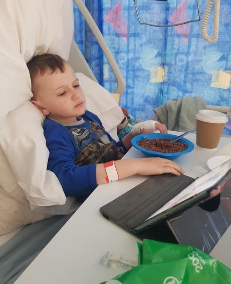 Yesterday we heard the devastating news that our ambassador Theo has been told that his cancer has returned. At just 5 years old he needs chemotherapy, radiotherapy &amp; a bone marrow transplant which relies on donors. Find out more about becoming a donor: ow.ly/9pe950A7SpL