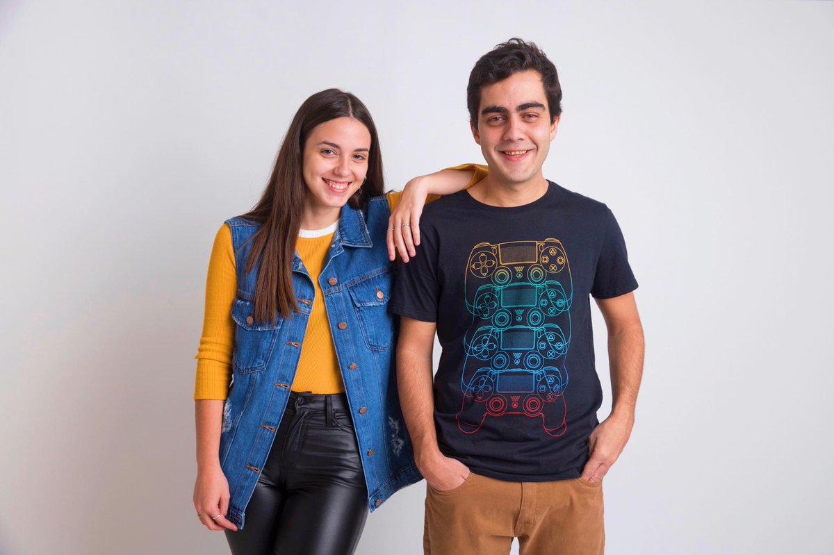 cmas_uy's tweet photo. ¡ES HOY!

@alaskkag y @MadRaiderCR junto a la ayuda de ustedes tendrán que meterse en un universo mágico y lleno de enigmas por descifrar.

¡A las 11 hs arranca C+! https://t.co/VMKegrVjLF