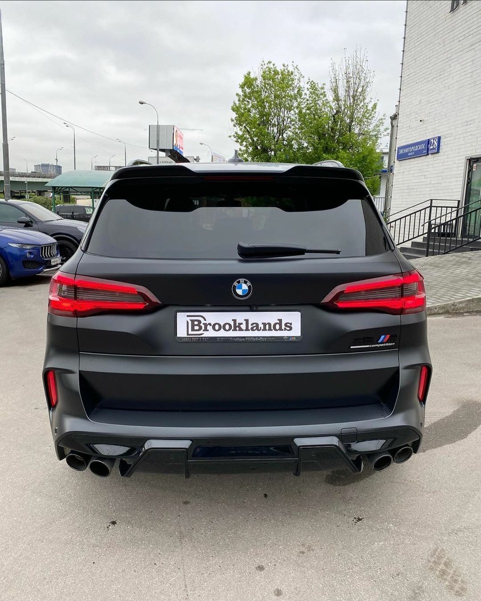 Earlsimxx's tweet photo. Super SUV with 625hp. 

🚘: 2020 BMW X5 M Competition https://t.co/4iyzIlnuGq