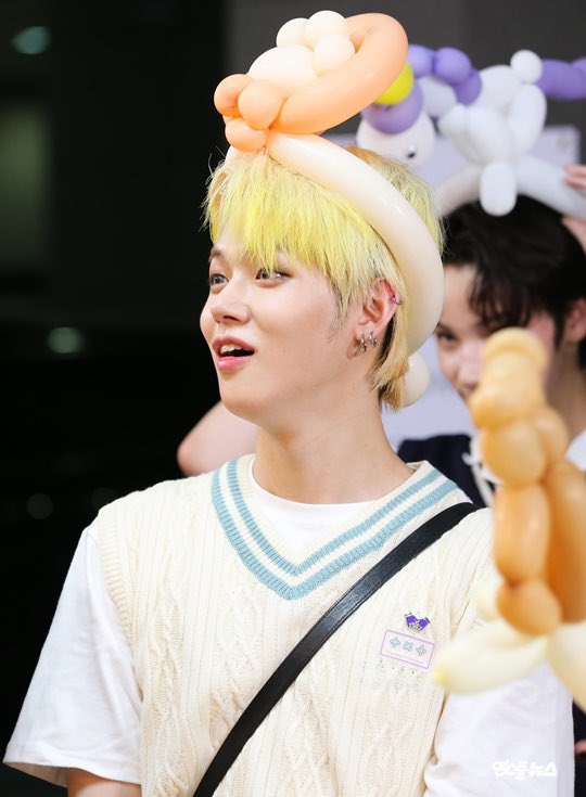 SOOJUN_TH's tweet photo. 🐰🦊🐾 https://t.co/fPws2fcfTu