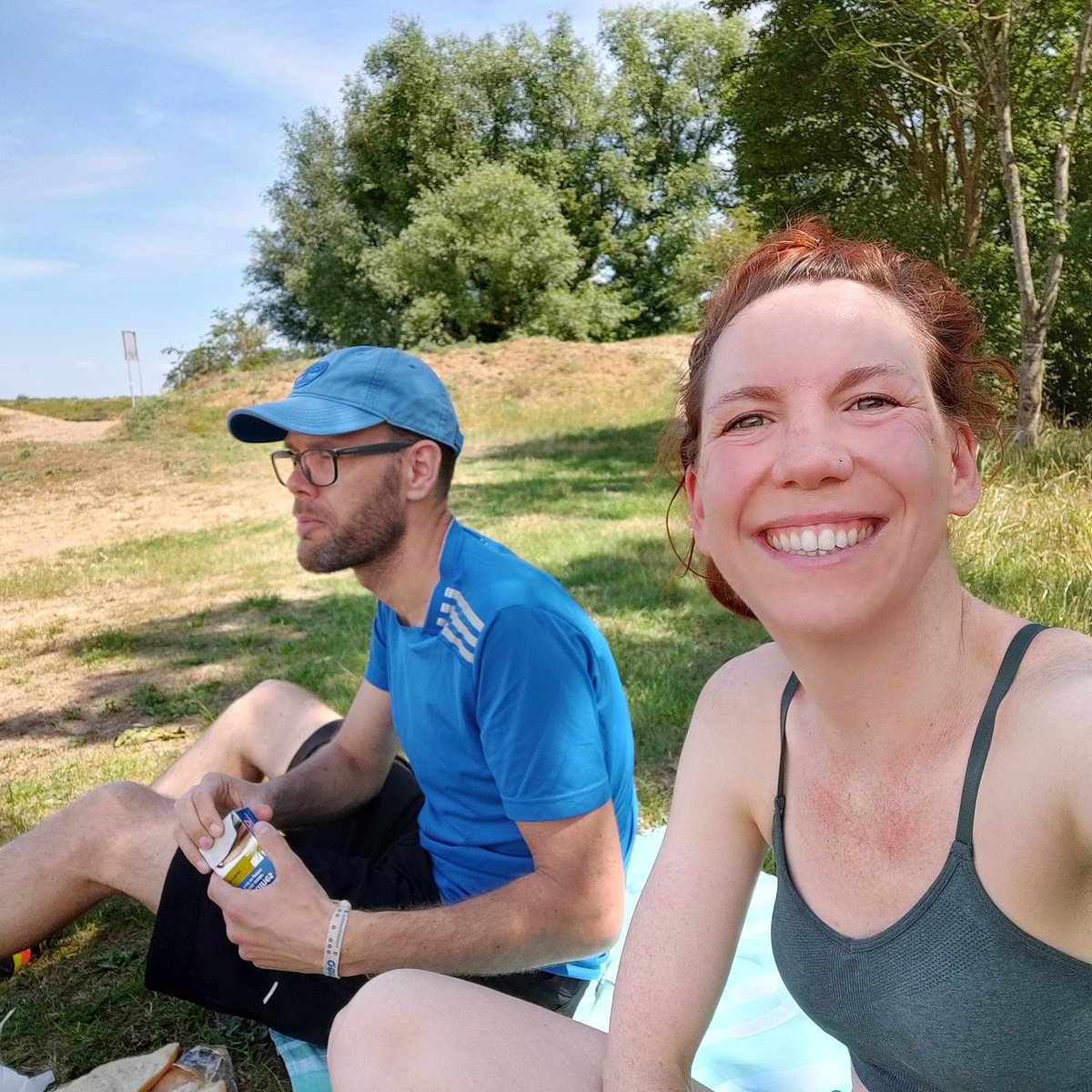 Meisje_Sanne's tweet photo. Deil - Bern - Californië - 's Hertogenbosch ✅ 38 kilometer van Europa met een plons naar the USA en weer terug 🇨🇭🇺🇸🎉
#GDWT #GrandDutchWorldTrail https://t.co/yXMGcNz0Db
