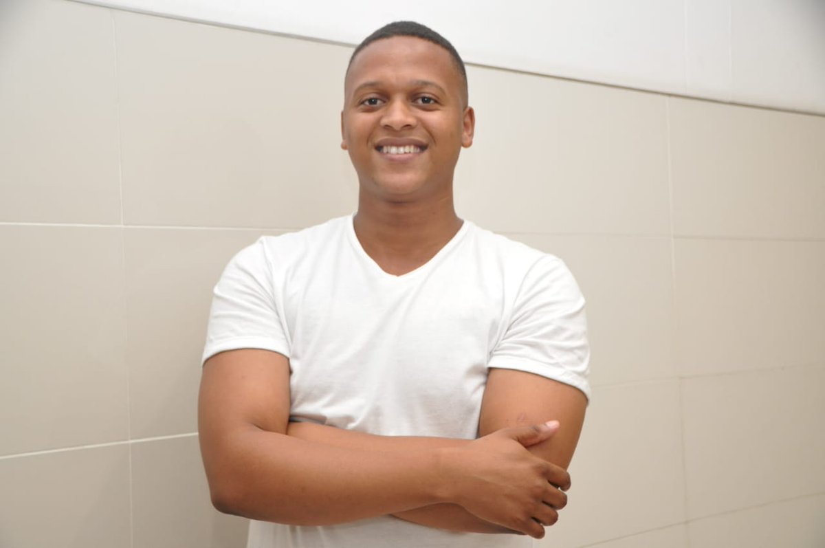 KecohNoyila's tweet photo. Introducing the panel:
 Sakumzi (Fridays with Saakey) https://t.co/tqZ2VoUmMD