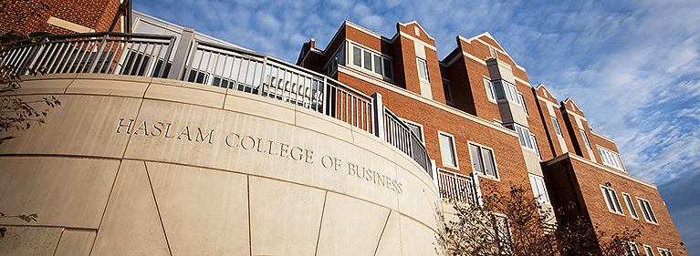 As part of a ten-program deal with <a href="/UTKnoxville/">UT Knoxville</a>, Noodle Partners is now supporting the top-ranked and world-renowned Executive MBA for Global Supply Chain at <a href="/HaslamUT/">Haslam Business</a>. Learn more about our partnership, here: bit.ly/2C31yWE

#onlinelearning #edtech