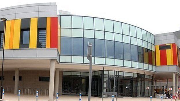 For the second day in a row there have been no further Covid 19 related deaths, at hospitals in North Staffordshire and Mid Cheshire.

It leaves the total number across all hospitals at 541.