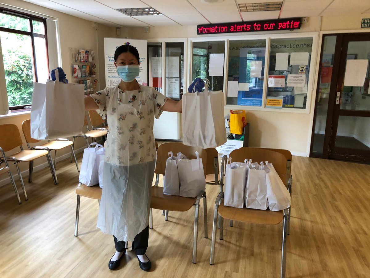 PamperingHeroes's tweet photo. Hamper drop off at St. Andrews Medical Centre in Whetstone! ✨
Do you want to say THANK YOU to your hero? There’s still time to enter our Giveaway Competition to win a luxury hamper for your hero! Click the link below to enter👇
#giveaway #giveawaytime

https://t.co/TnddMARCJH https://t.co/nyHImKo30s
