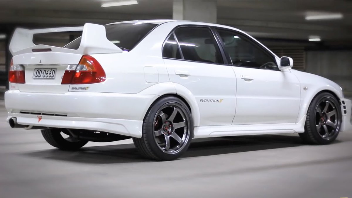 autoracing_esp's tweet photo. [RALLI////ART] 🔥🇯🇵 #Evolution5
🚘 Mitsubishi Lancer Evolution 5
⚙️ 4 cyl - 2000 cc / 16V / 280 Bhp / 373 nm
#MitsubishiEVO5 #RalliArt #Lancer #EVO5 #JDM
#AutoRacingESP🔰 #MotorSport #RS #RacingCar
https://t.co/LYq00t0ncQ https://t.co/oltugjDps0