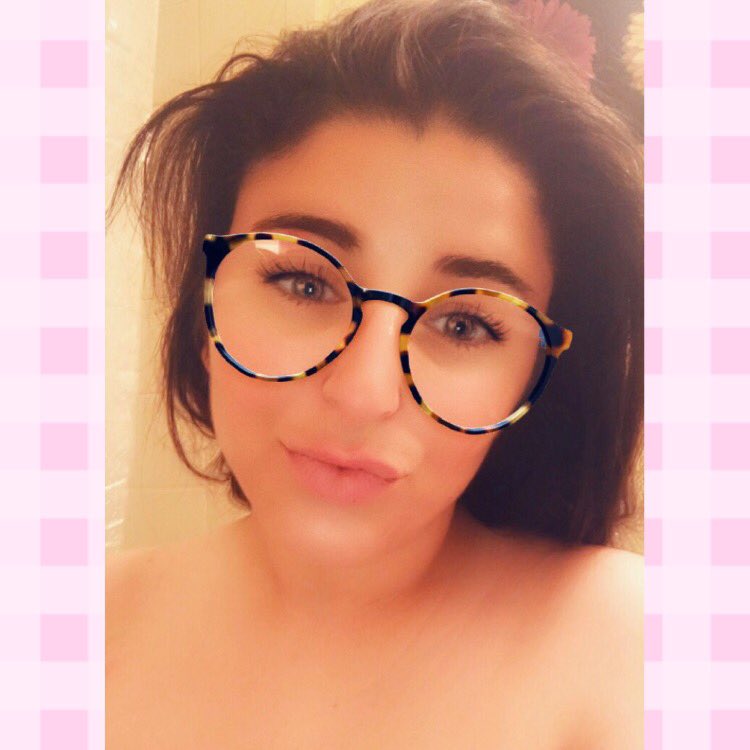 lainiewow's tweet photo. I’m conceited, I got a reason. https://t.co/33Nt5JyRK2
