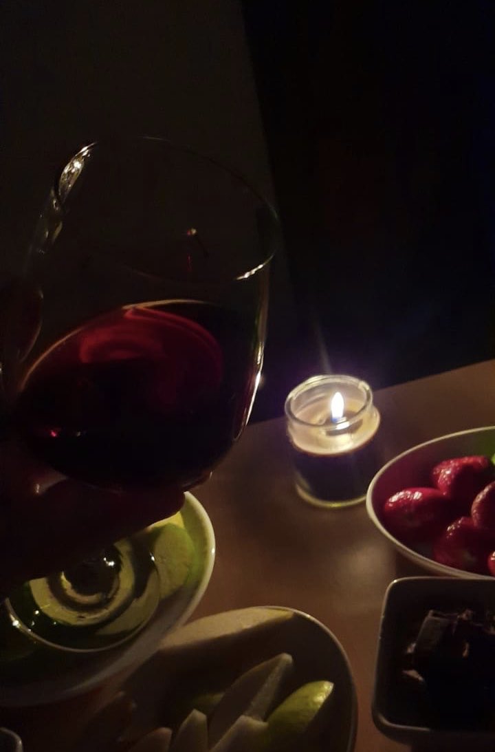 Pazartesiye bir kırmızı 🌹