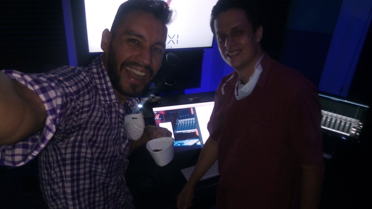 KevinGGS's tweet photo. Aquí en @dvinxistudios nada más y nada menos con el patroooon @davidmix06 quién no sepa de las mejores mezclas, búsquelo en IMDb. 

#Jarper #Jabor #Cascon https://t.co/E9QyyQ5Dvj