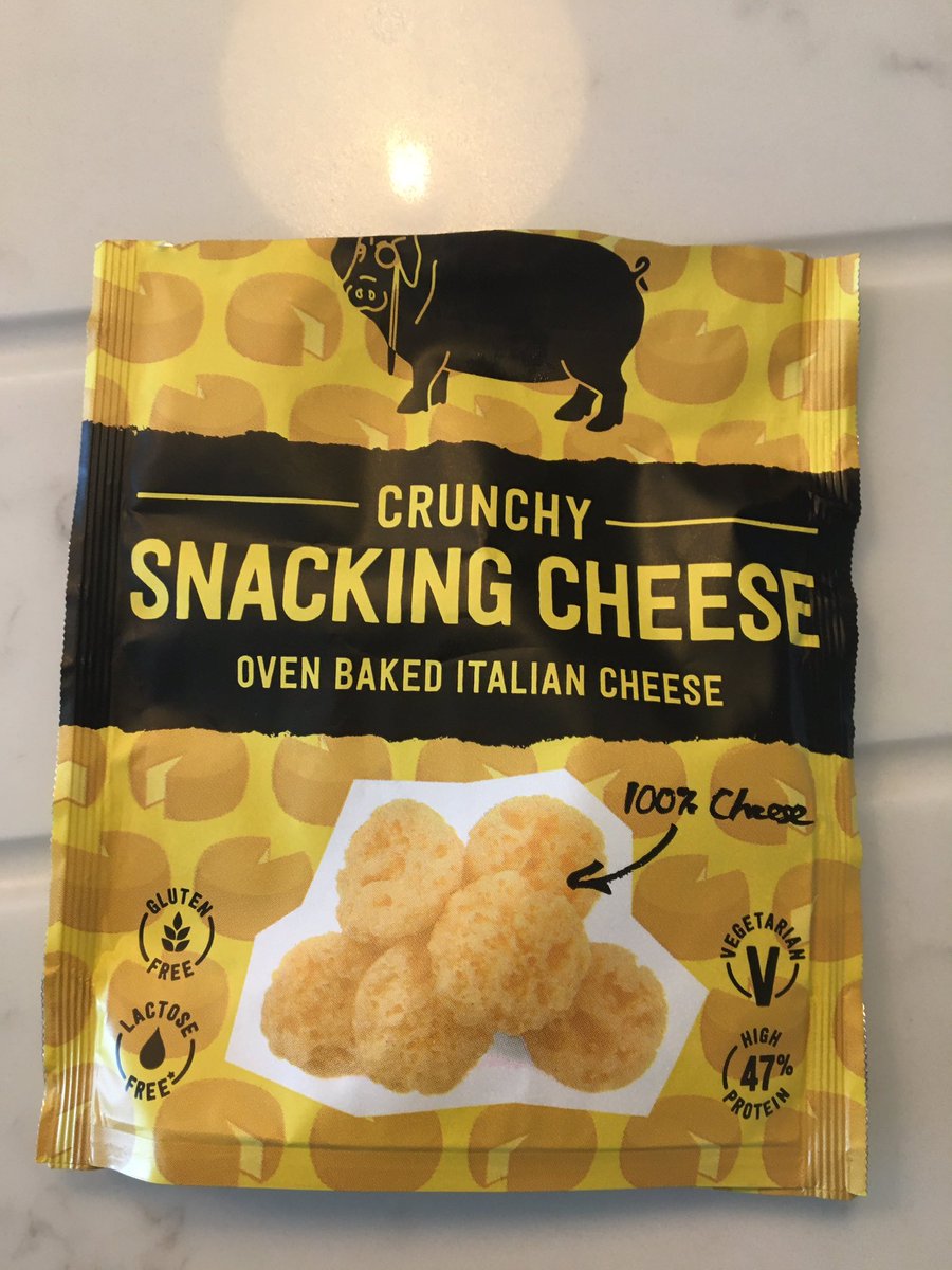 TraceyDFox's tweet photo. @SeriousPig OMG these cheesy snacks. 💙 Total game changer #serioussnack https://t.co/iczb02Q0NW