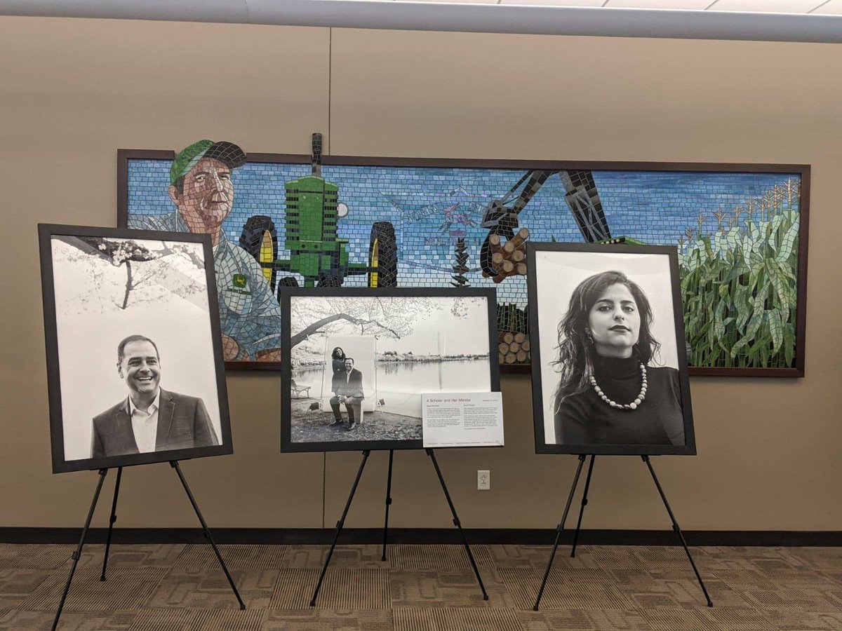 RickBBurns's tweet photo. #WhatIFoughtFor, an exhibit that tells the story of the unique relationship between refugees and military vets is on its way to Minnesota for events sponsored by @UniteCloudMN. The traveling exhibit, sponsored by @Vets4AmerIdeals, features photographs by Marine vet @TanikaRoy. https://t.co/82qs0hwqFY