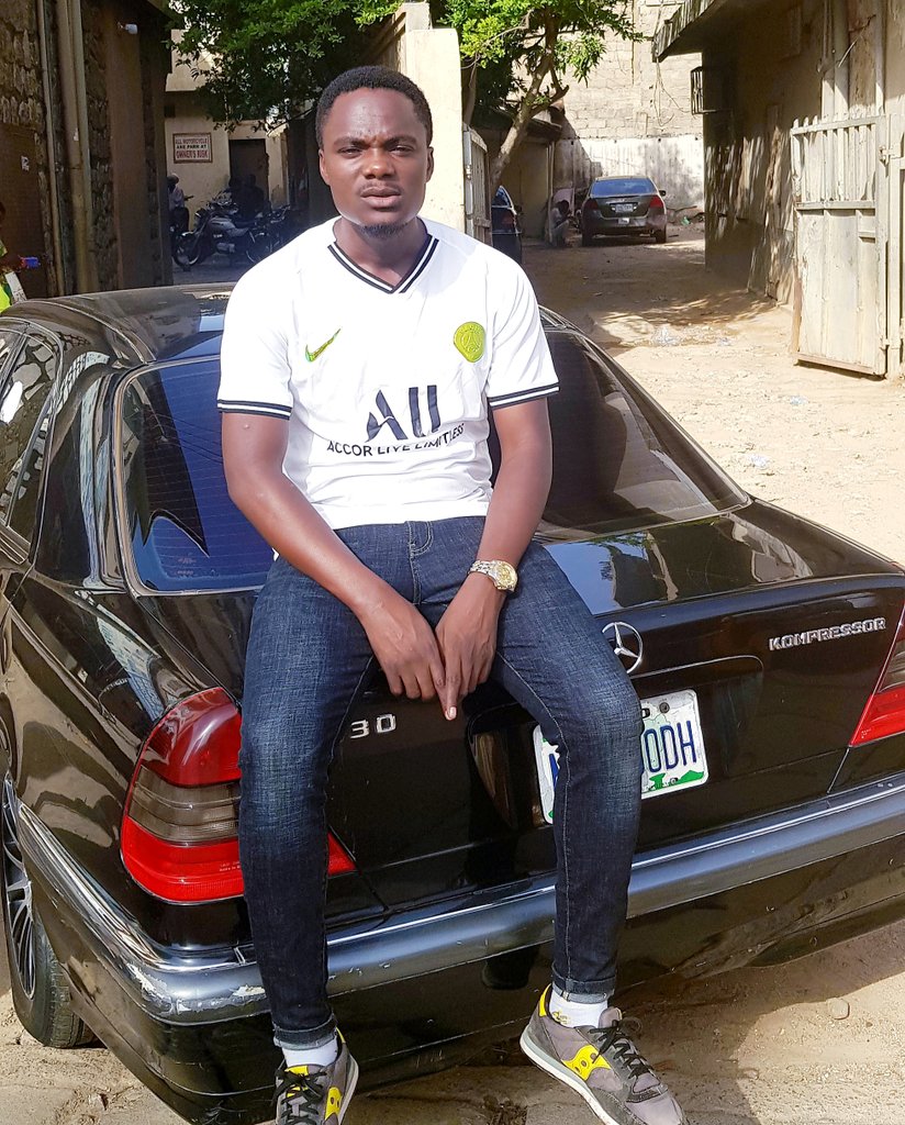 yung__zzz's tweet photo. Let's grow our account...follow me and I will follow you back 😍
#WeMissDavido #Onlyfans #WhyDrAjibade #dontleavemechallange #IPOBhasFallen Pogba https://t.co/kNtpSgBS9C https://t.co/uS6qDWNYBf