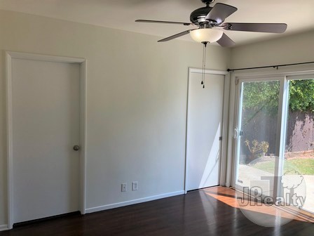 jrealty's tweet photo. For rent: 4200 Lyceum Ave Los Angeles, CA 90066 For showings: https://t.co/3H6th2evHf #Jrealty #propertymanagement #forrent #forlease #marvista #delrey #MarinaDelRey https://t.co/xuYmfbKK4U