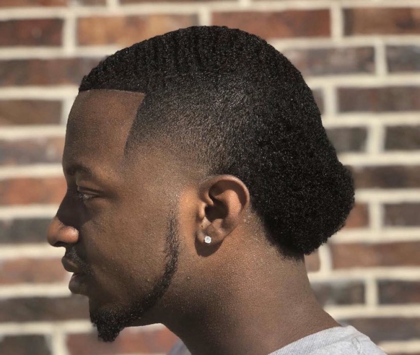 ayoitskam's tweet photo. Texas niggas love these haircuts https://t.co/hHfIDmfwo3