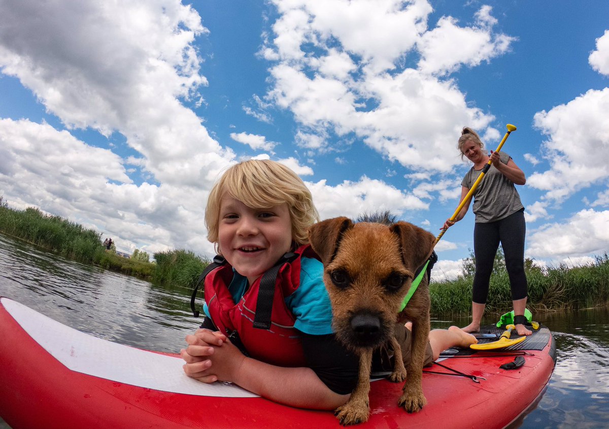 Family SUP fun at Bonkersactivities 
#bonkersactivities
