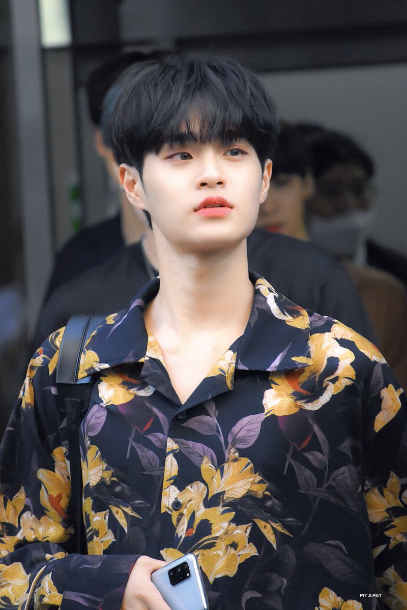 Pit_a_Pat_129's tweet photo. 200614 #대휘 
눈에 우주가 있어 !
#AB6IX #에이비식스 #이대휘 #daehwi https://t.co/Gn5LrFxvuJ