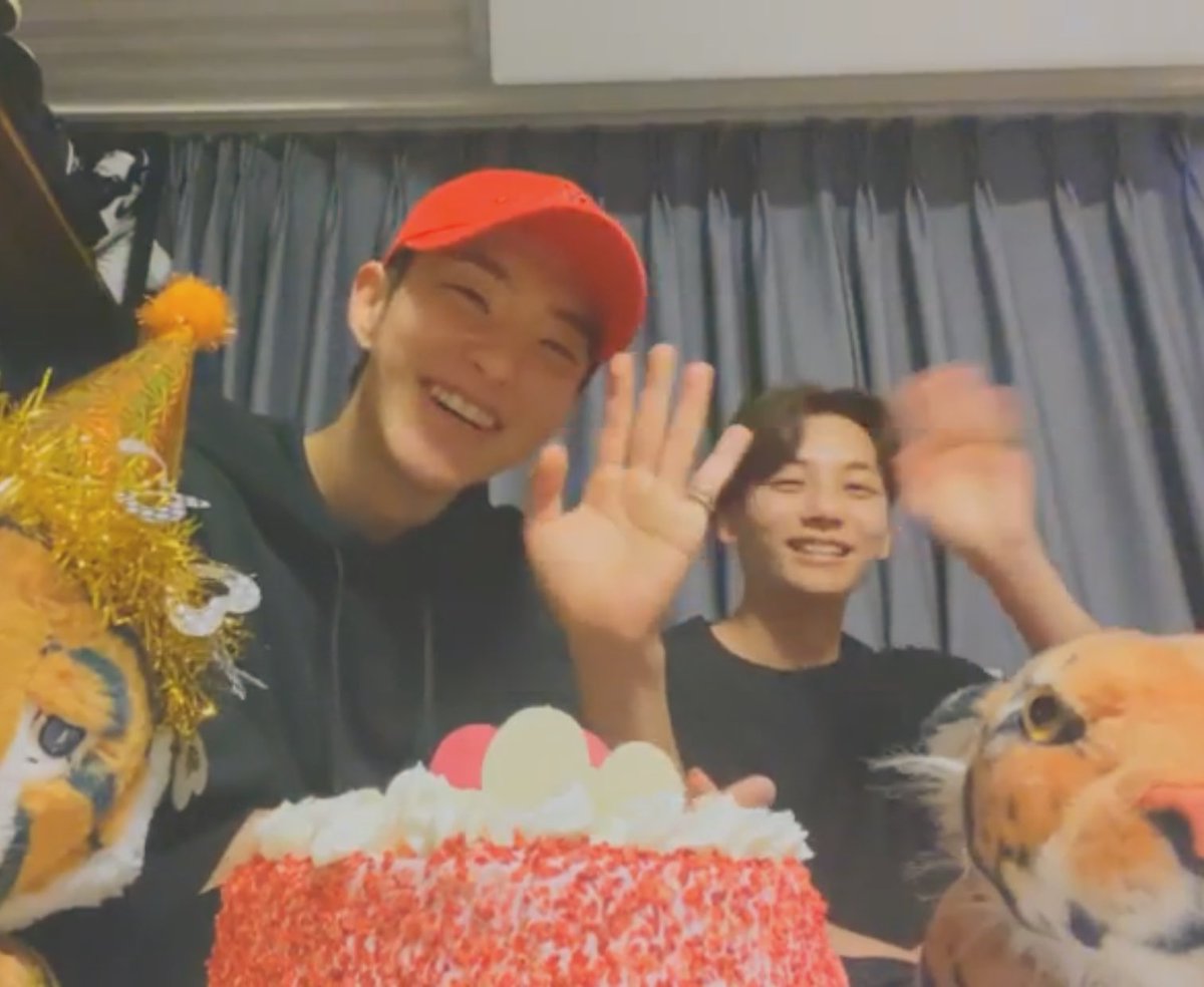 byeori615's tweet photo. ホシの誕生日が終わってしまったね…たくさんの人がホシの誕生日を祝うことって当然のことじゃないし、本当にホシが一生懸命���生きているからだと思う1日だった…たくさんの幸���が訪れる1年であってほしいし、心の底から生まれてきてくれてありがとう>< これからも1番のアイドル、クォンスニョン🐯💖 https://t.co/ktoGBoLXfm