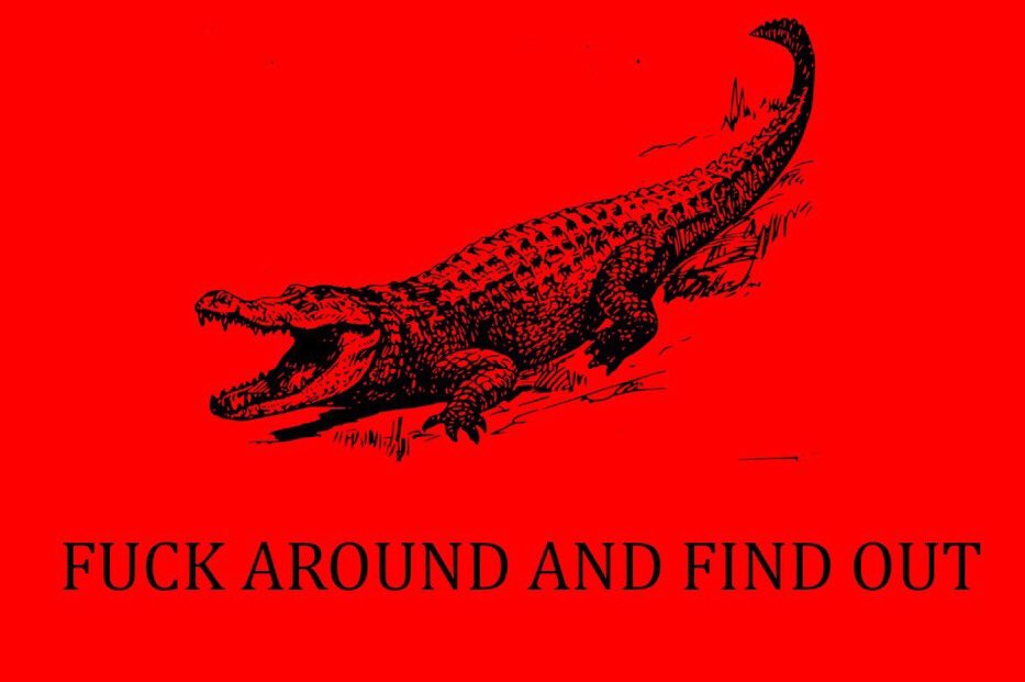 _Free_Assange__'s tweet photo. It can’t be said enough. The Democratic Party’s move to the right over the past 40 yrs is one of the main reasons we are a shitshow in the US. #KeepProtesting #VoteGreen #VotePSL #EndTheOnePartyState Also... Launch Pelosi into the Sun @ShahidForChange https://t.co/FbwCfZmJzG