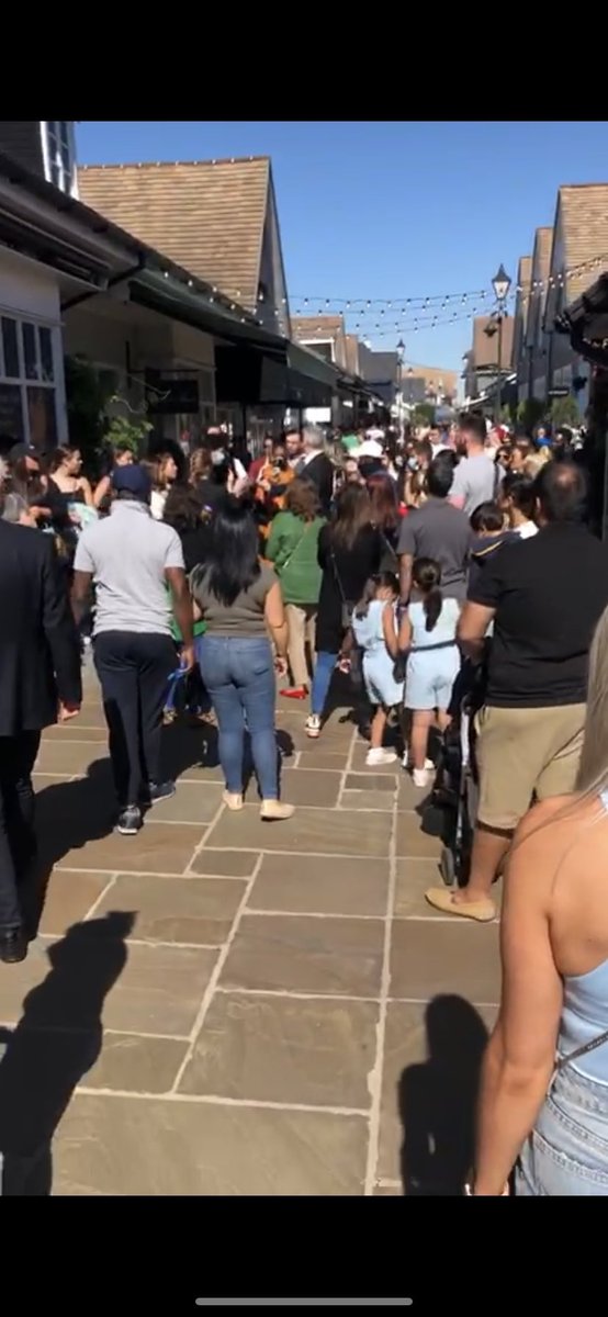 So the media will report people going to Primark to buy clothing that is affordable but WILL NOT show images of those that flocked to Bicester village today in their thousands because they were shopping in “upscale” stores. 
I hate this capitalist society.