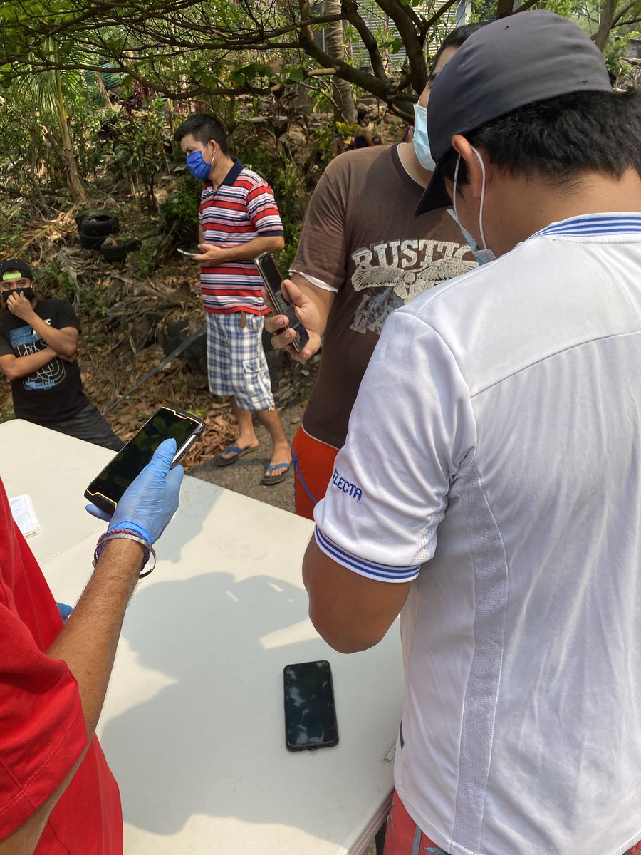 Bitcoinbeach's tweet image. When we say people are lining up to get #Bitcoin we are not speaking figuratively.  Getting ready to do another distribution to help keep the community fed as they still have not been allowed to return to work