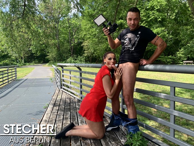 Ich sag's ja, @dates66_com🍑h&auml;lt, was es verspricht. Da trifft man so geile M&auml;dels wie @joleeloveberlin💋<a class="tags" href="/tag/dates66_com">@dates66_com</a><a href="/tag/park"class="tags"><span>#park</span></a><a href="/tag/berlin"class="tags"><span>#berlin</span></a><a href="/tag/deutsch"class="tags"><span>#deutsch</span></a><a href="/tag/outdoorfun"class="tags"><span>#outdoorfun</span></a><a href="/tag/joleelove"class="tags"><span>#joleelove</span></a>