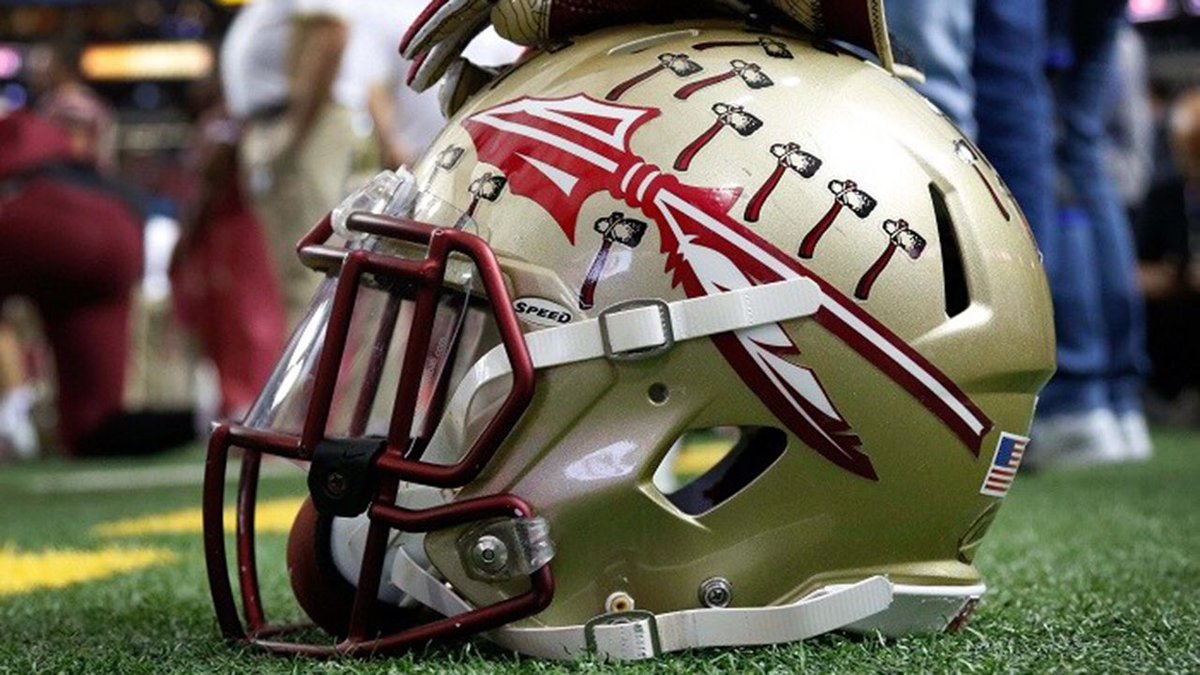 MuricanUniforms's tweet photo. Helmet achievement stickers.
Yes or No? https://t.co/aiyZDLKqzy