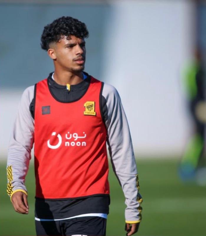 walidomerbg's tweet photo. خبر | 
استدعى مدرب #المنتخب_السعودي (U19) بندر باصريح 4 لاعبين من نادي #الاتحاد للانضمام لمعسكر الأخضر الشاب الذي يقام في أبها خلال الفترة من 4 إلى 29 يوليو المقبل تحضيراً لكأس أمم آسيا في أكتوبر المقبل بأوزبكستان، وهم:
- باسل الحضيف 
- محمد العوفي
- عوض الناشري
- ريان حمزة إدريس https://t.co/6oKvt0THvN